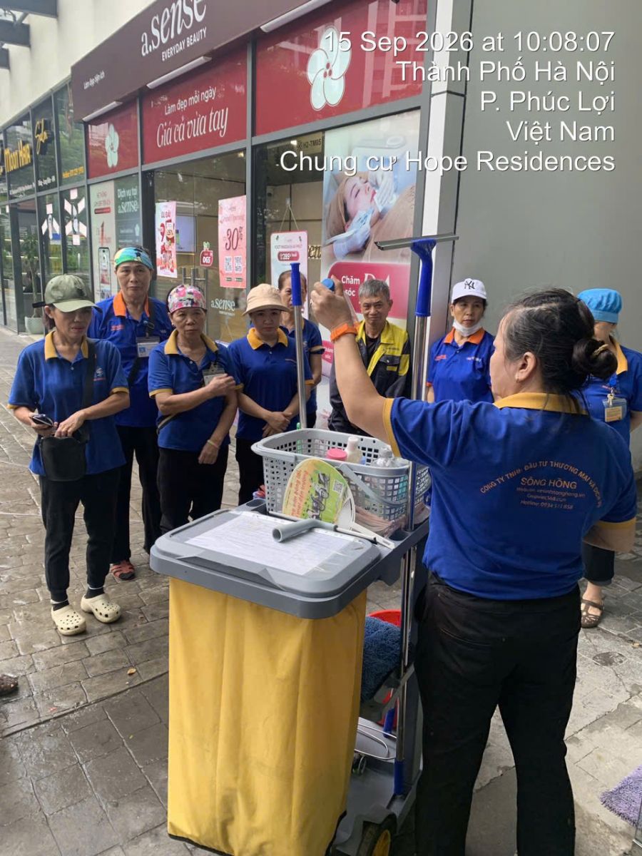 Nhân viên vệ sinh theo giờ Hà Nội chuyên nghiệp